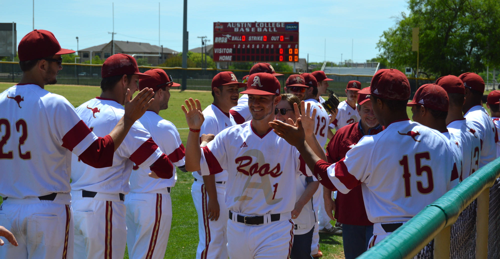 'Roos Drop Two to No. 14 TLU on Senior Day