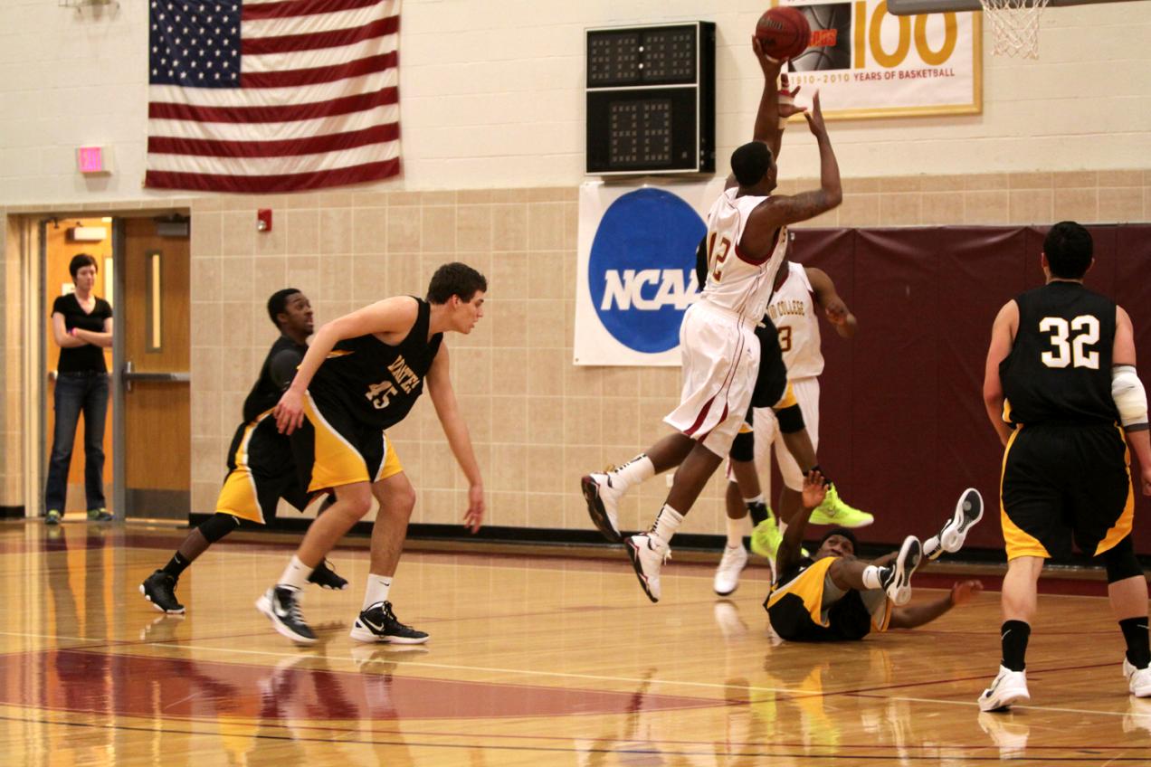 'Roo Men's Hoops Edged in SCAC Tournament