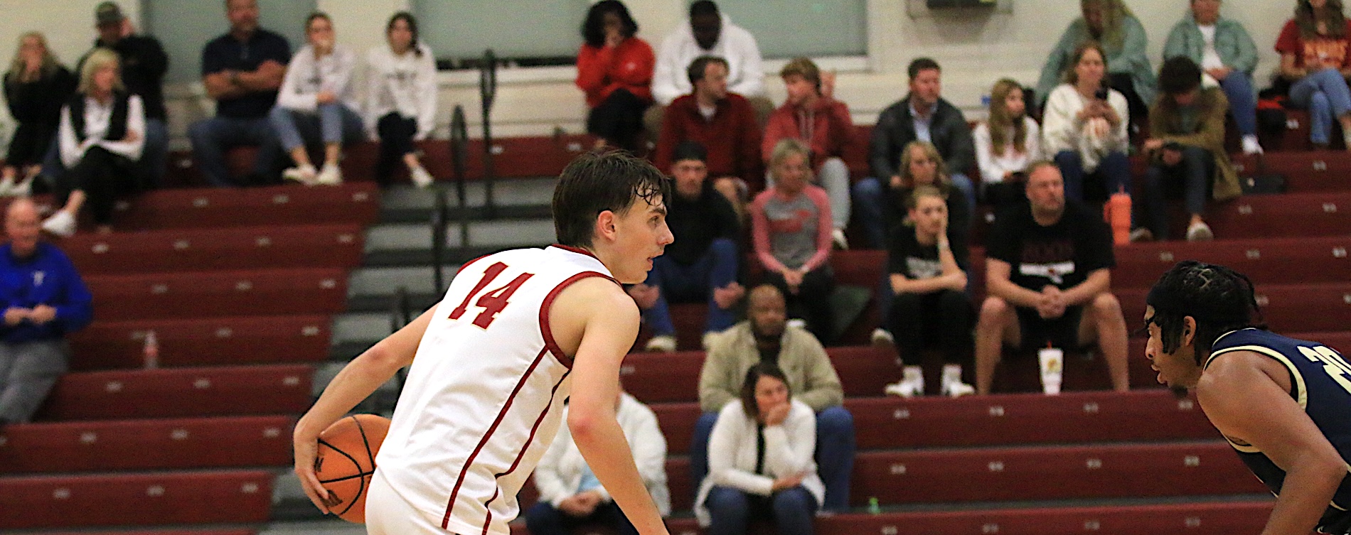 Men's Hoops Edged by Texas Lutheran