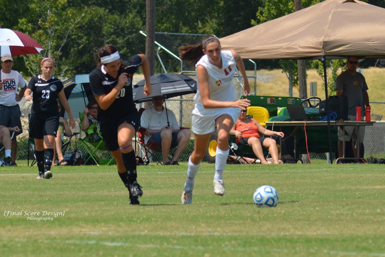 Women's Soccer Holds Off Schreiner for 1-0 Victory