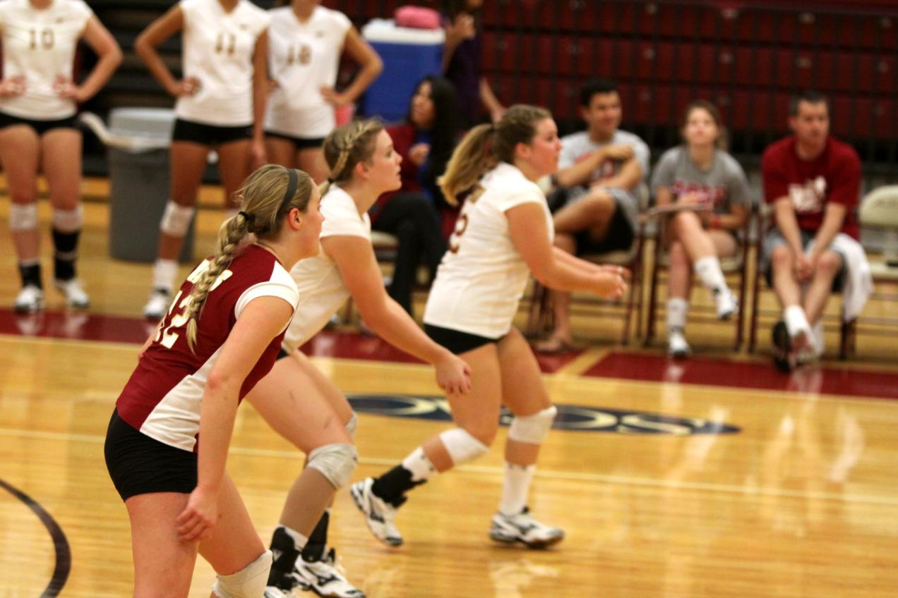 'Roo Volleyball Falls in SCAC Semifinals