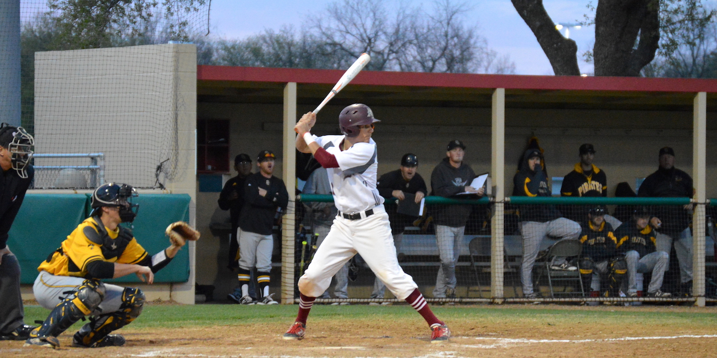 'Roo Baseball Falls to Centenary in SCAC Opener