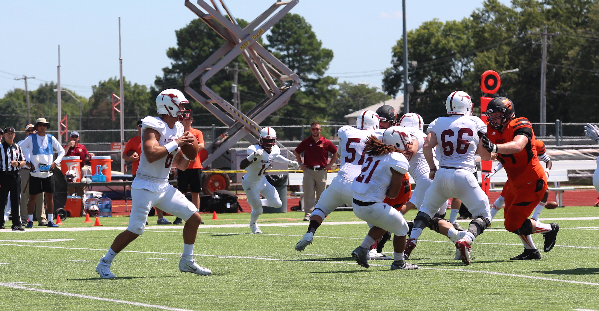 'Roo Football Falls to Southwestern in SCAC Opener