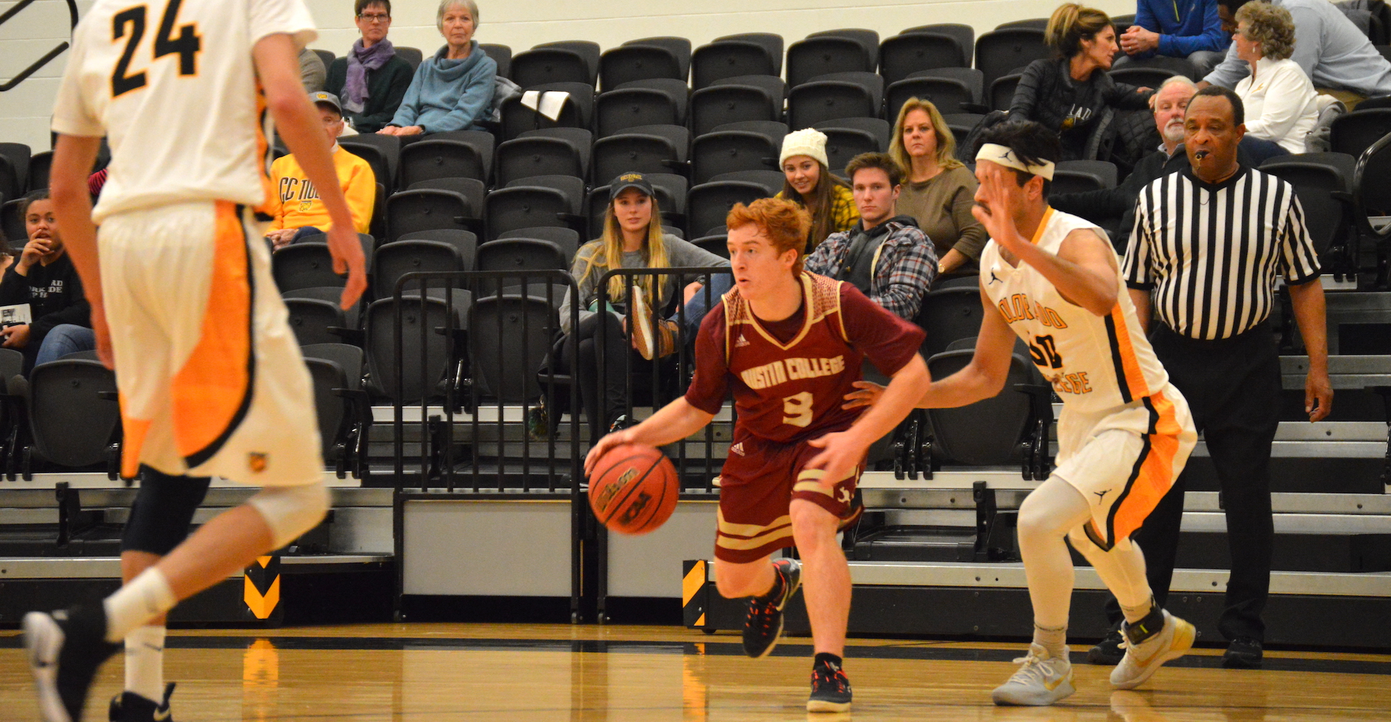 'Roos Fall to Schreiner in Overtime