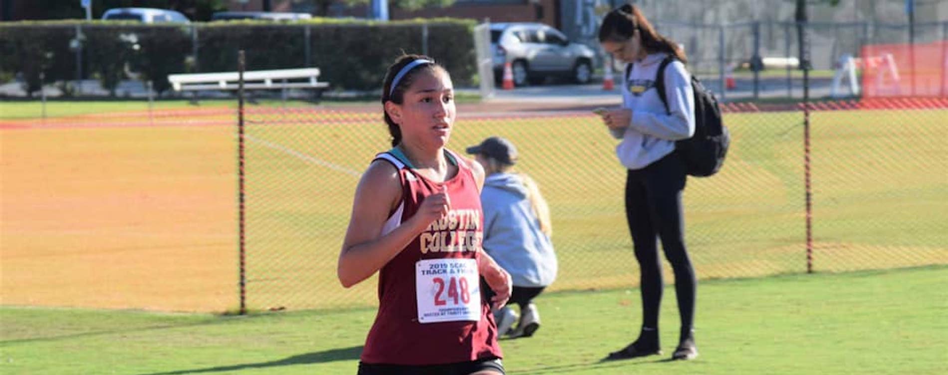 'Roos Run Well at SCAC Championships