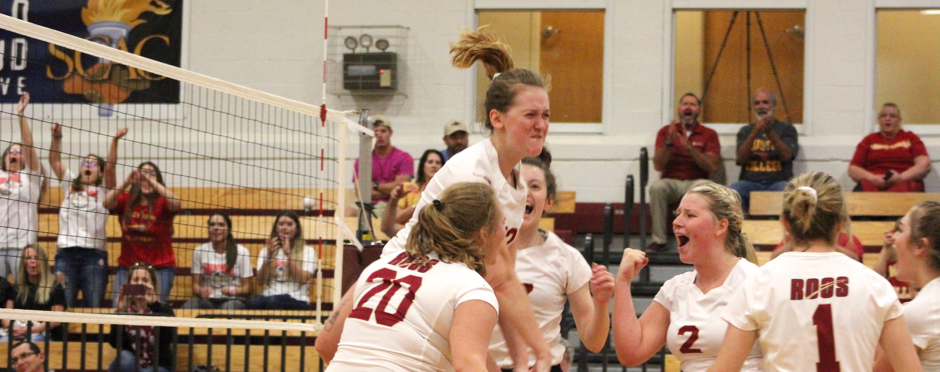 'Roo Volleyball Splits with SRSU and HPU