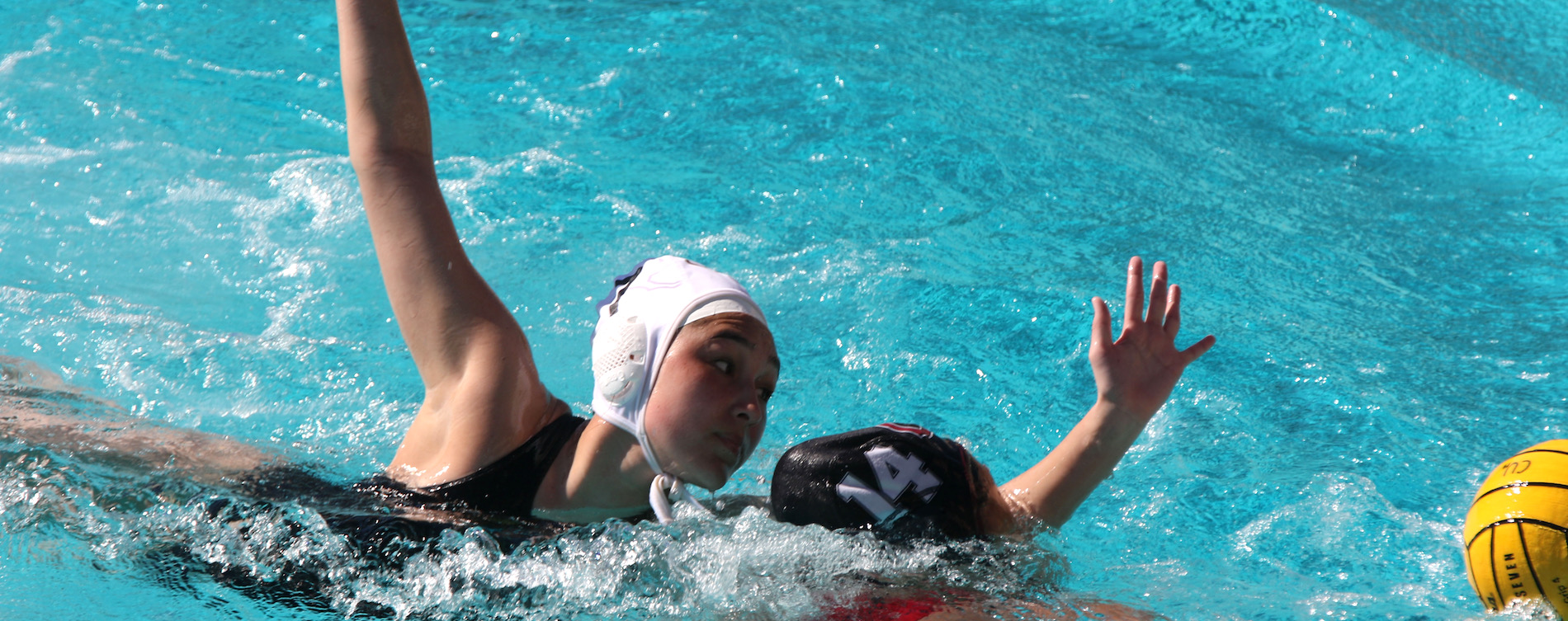 Le Named CWPA Rookie of the Week