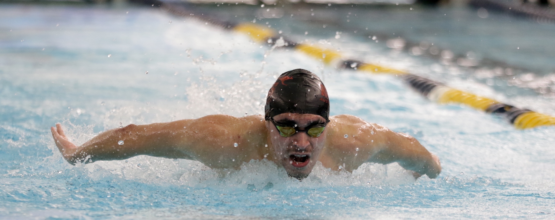 Men's Swimming Finishes 7th at SCAC Meet