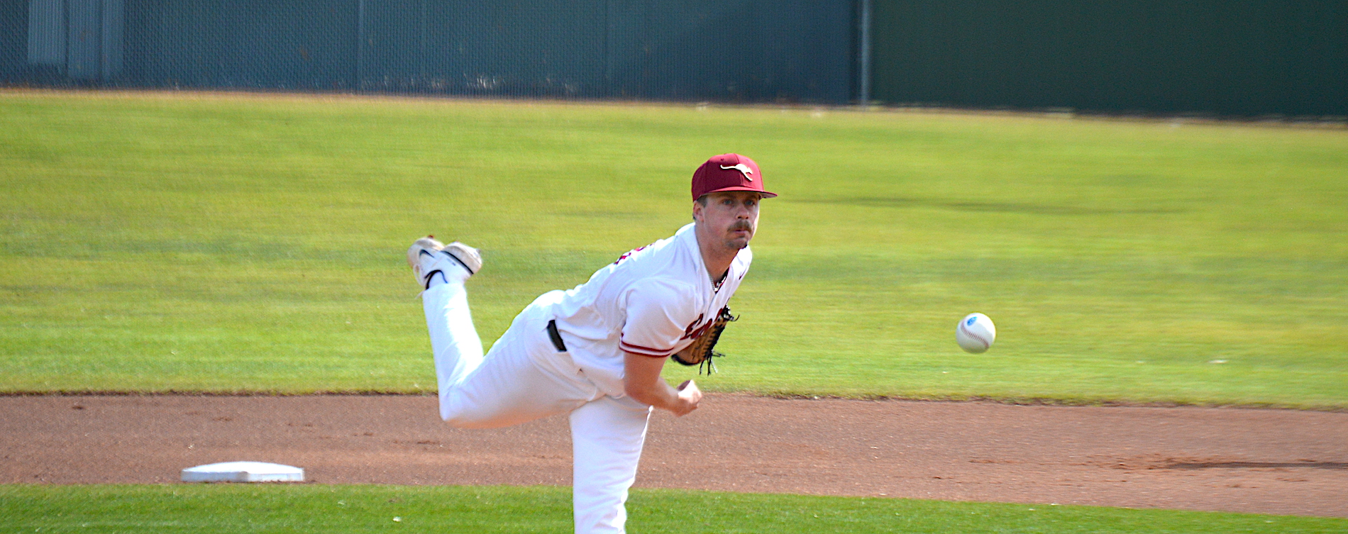 'Roos Split Twinbill with St. Thomas